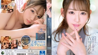 Lia Lin的曲线身材在狂野的双重插入狂欢中接受了三根阴茎