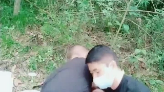 极品黑丝大奶淫妻3P完整版