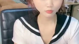 精品超强推荐 绝色漂亮美女美艳舞自拍好超身材扭的真风骚扭玩再吹箫