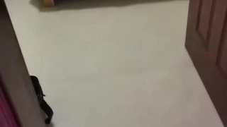 C白天人来人往公园全裸行走b